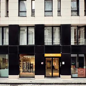 Easyhotel Centre 3* Brusel