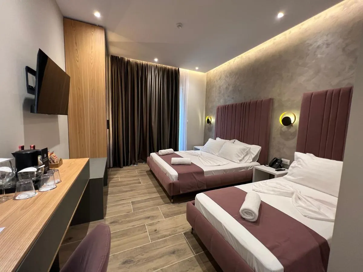 Domus Hotel & Apartments Shëngjin